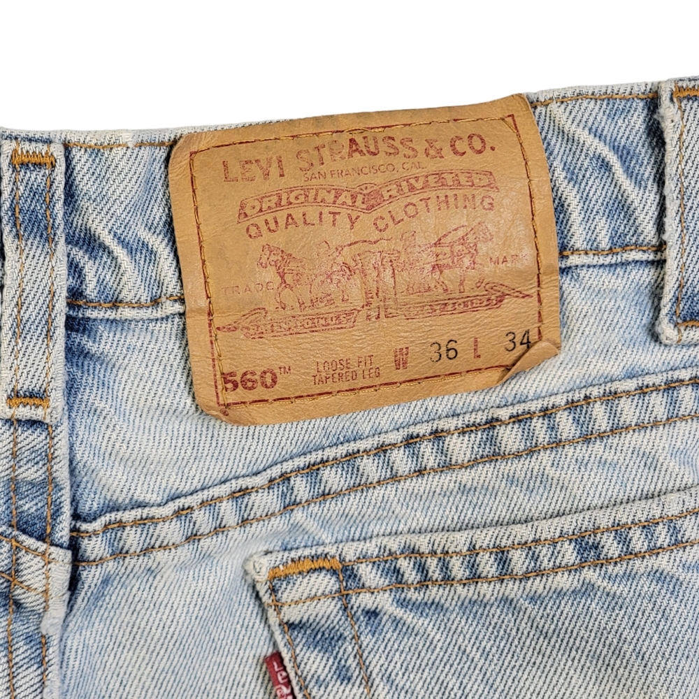Levi's 560 Vintage 90's Light Wash Hashed Distressed Denim Jeans Men's 36x34 - Picture 8 of 15
